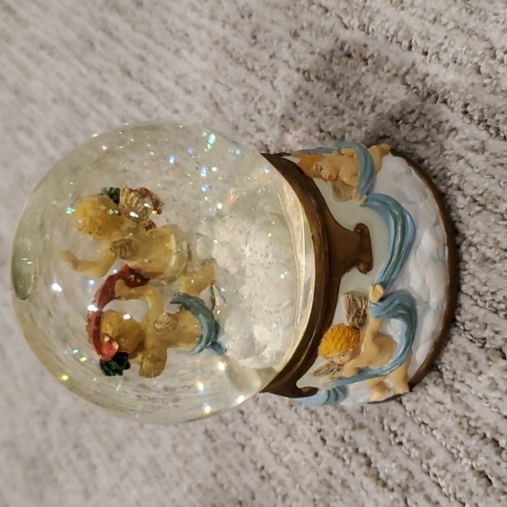 Angel Music box‎ - Picture 3 of 5